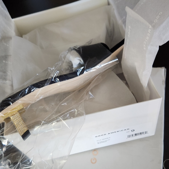 GOOD AMERICAN - Kickstand Slide Sandal - Black - Size 9 - Picture 6 of 7